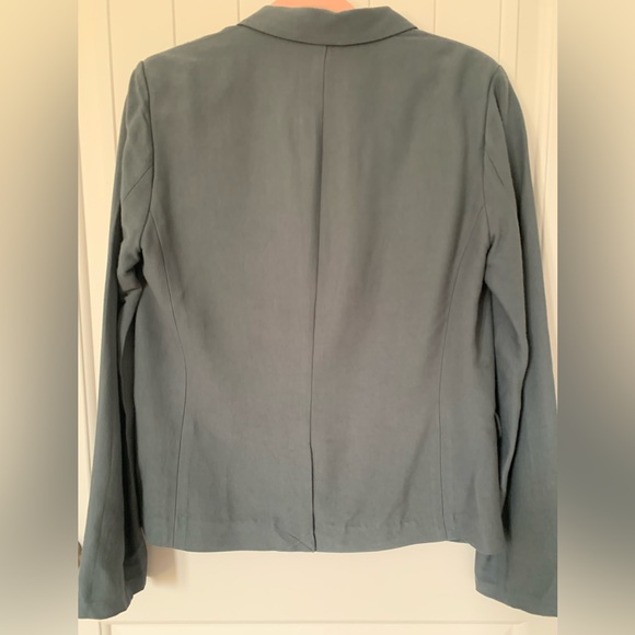 Elizabeth and James blazer - Picture 5 of 5